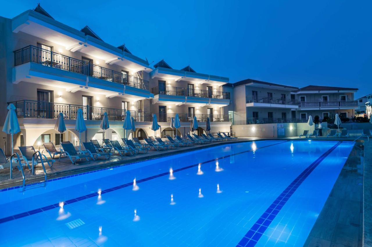 Plános Karras Grande Resort מראה חיצוני תמונה
