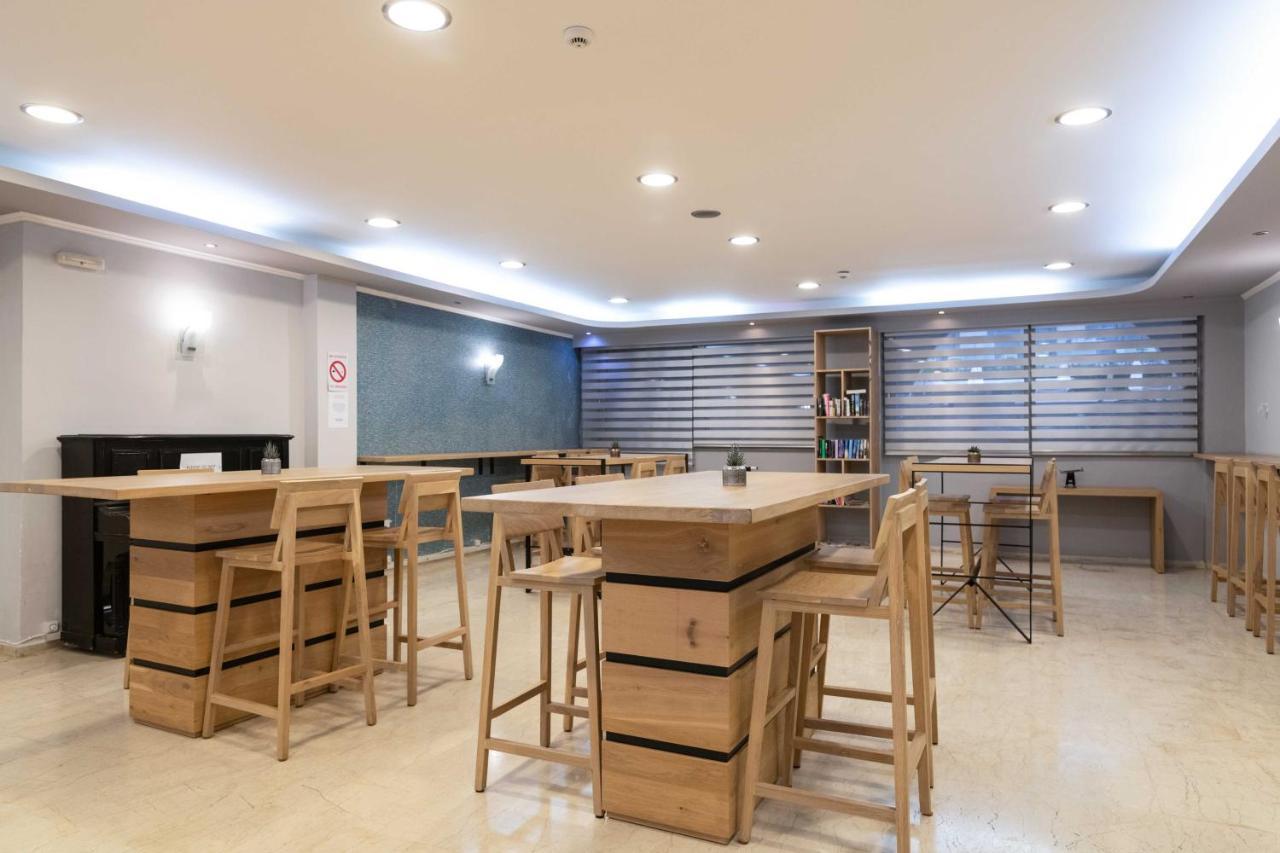 Plános Karras Grande Resort מראה חיצוני תמונה