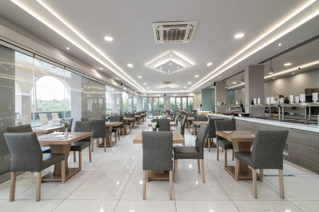 Plános Karras Grande Resort מראה חיצוני תמונה