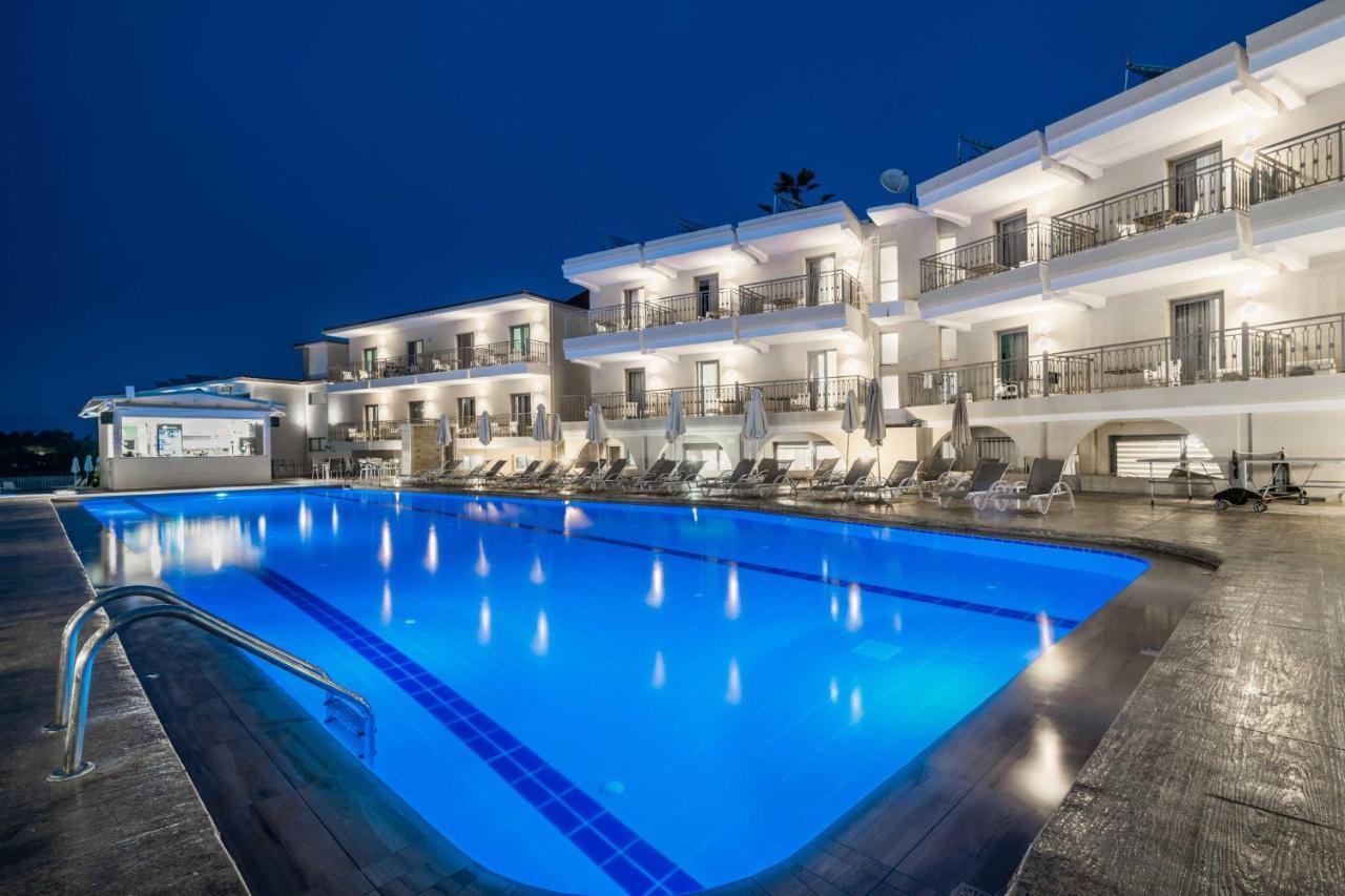 Plános Karras Grande Resort מראה חיצוני תמונה