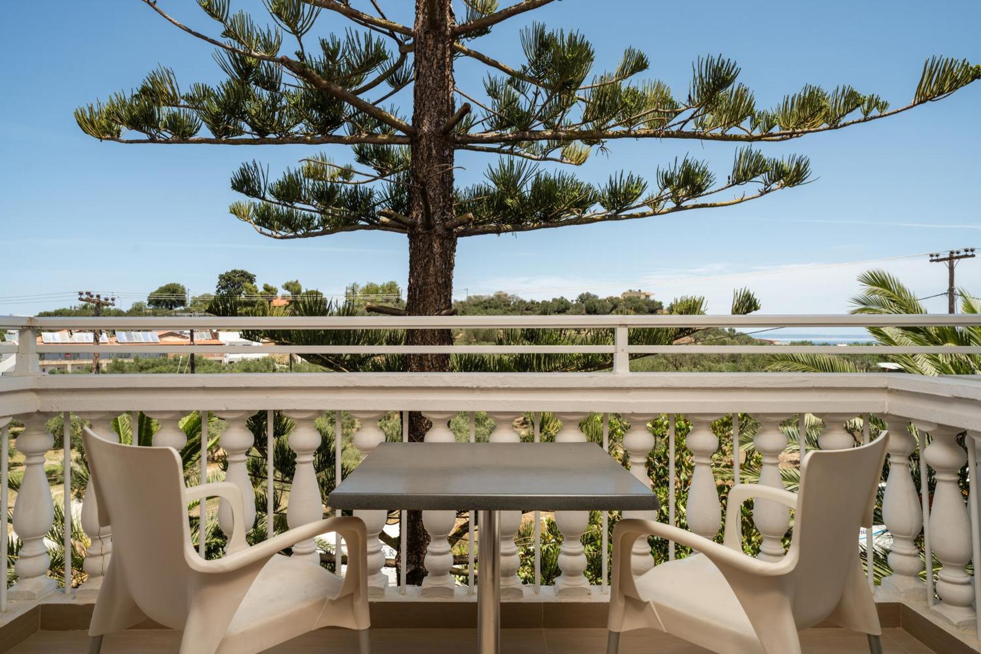 Plános Karras Grande Resort מראה חיצוני תמונה