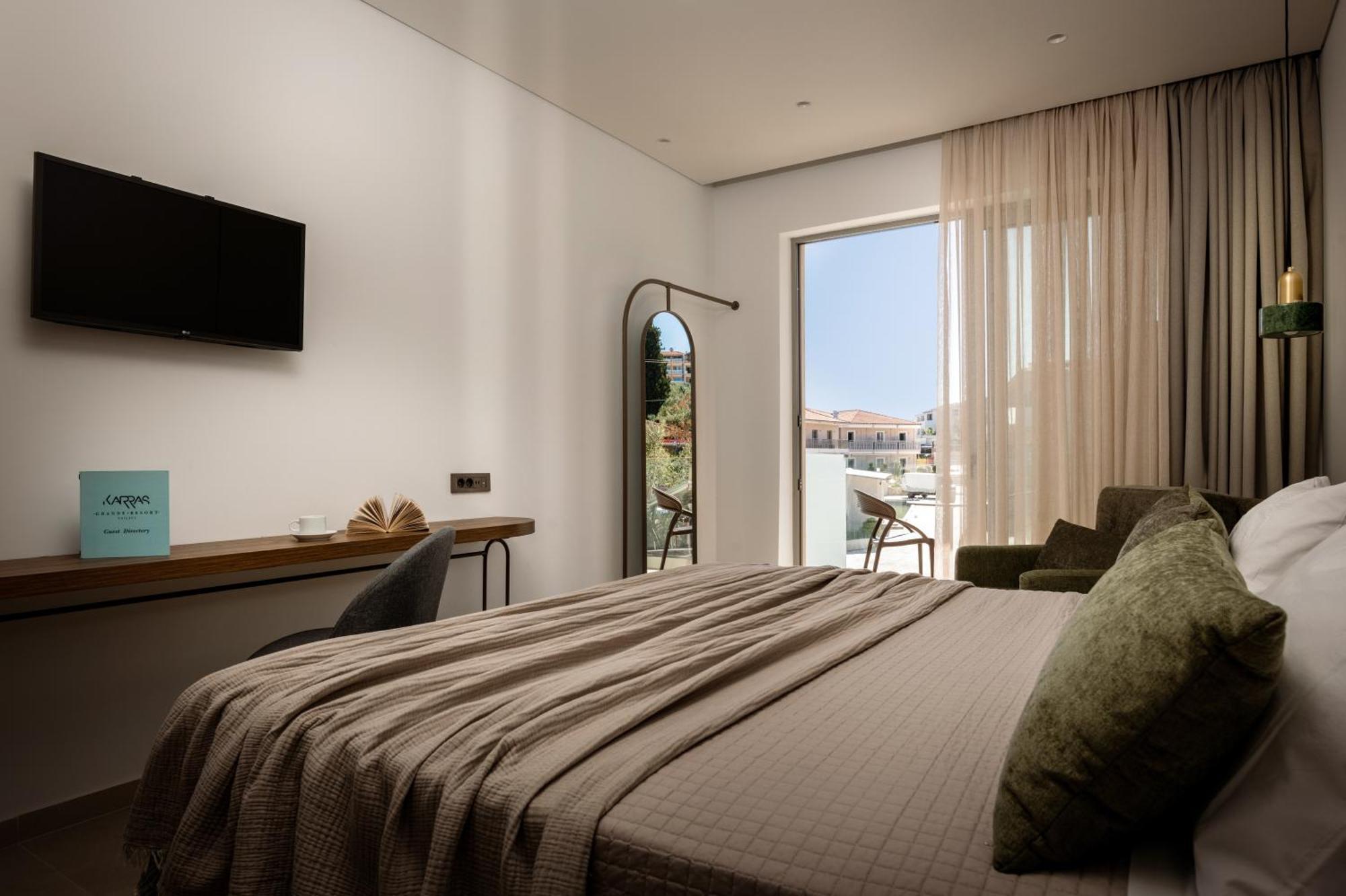 Plános Karras Grande Resort מראה חיצוני תמונה